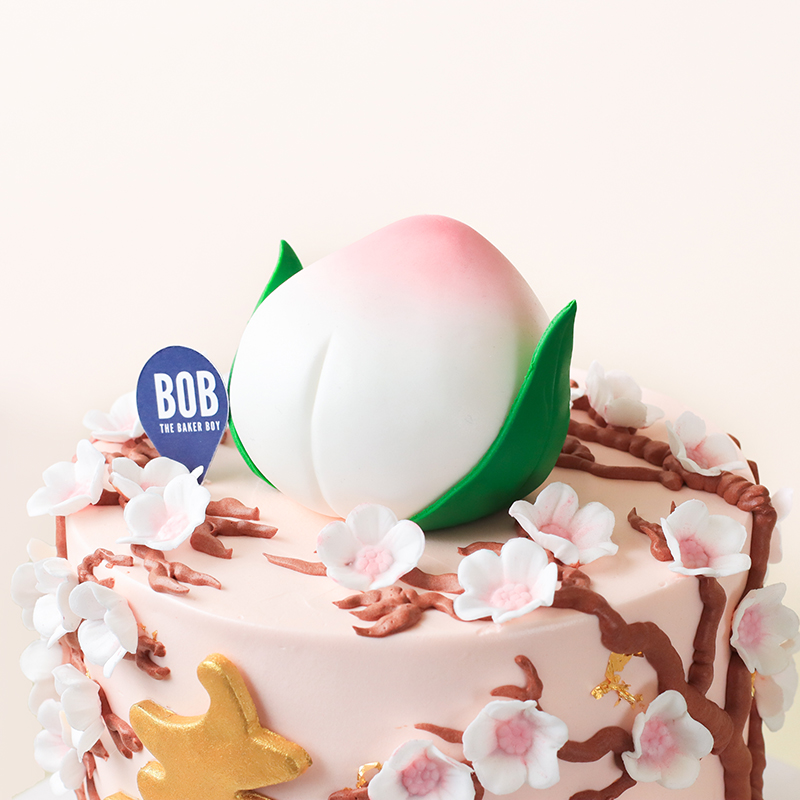 Pastel Pink Longevity Cake with 1 Large Shou Tao