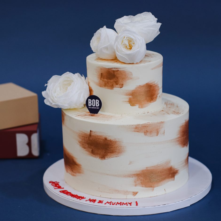 Rose Gold Smear and White Floral Cake