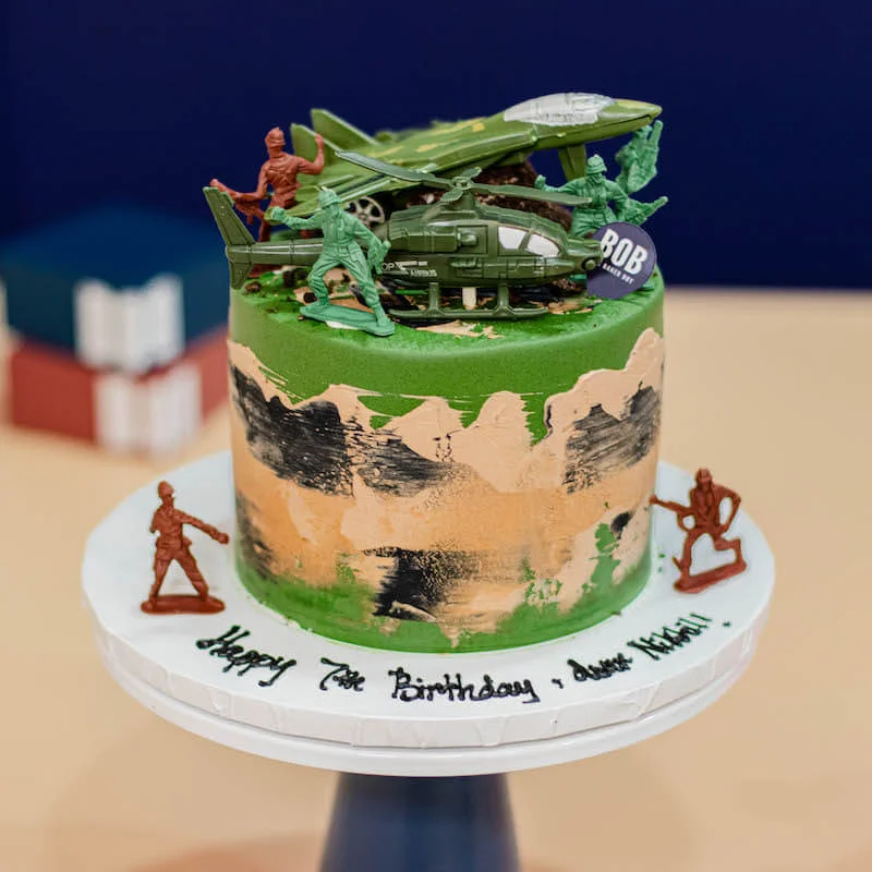 Army with Soldiers Camouflage Cake