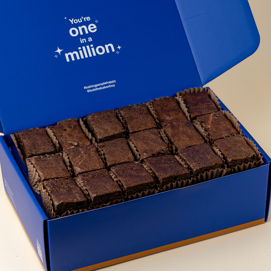 Dark Chocolate 55% Fudgy Brownies (18 pcs)