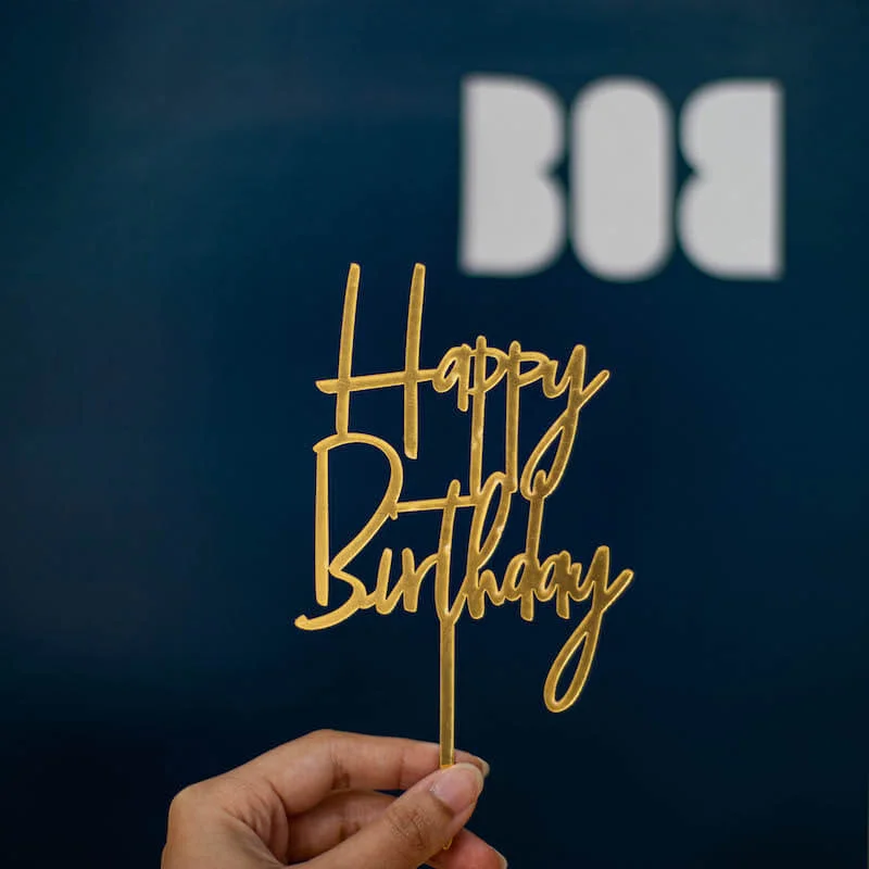 Generic Gold Happy Birthday Topper