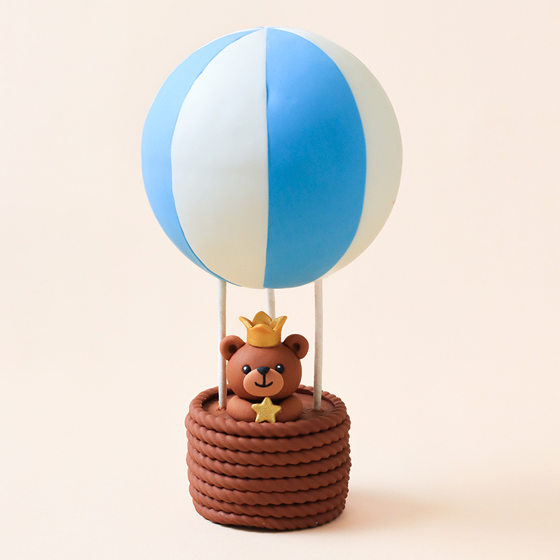 Hot Air Balloon Bear Fondant Topper