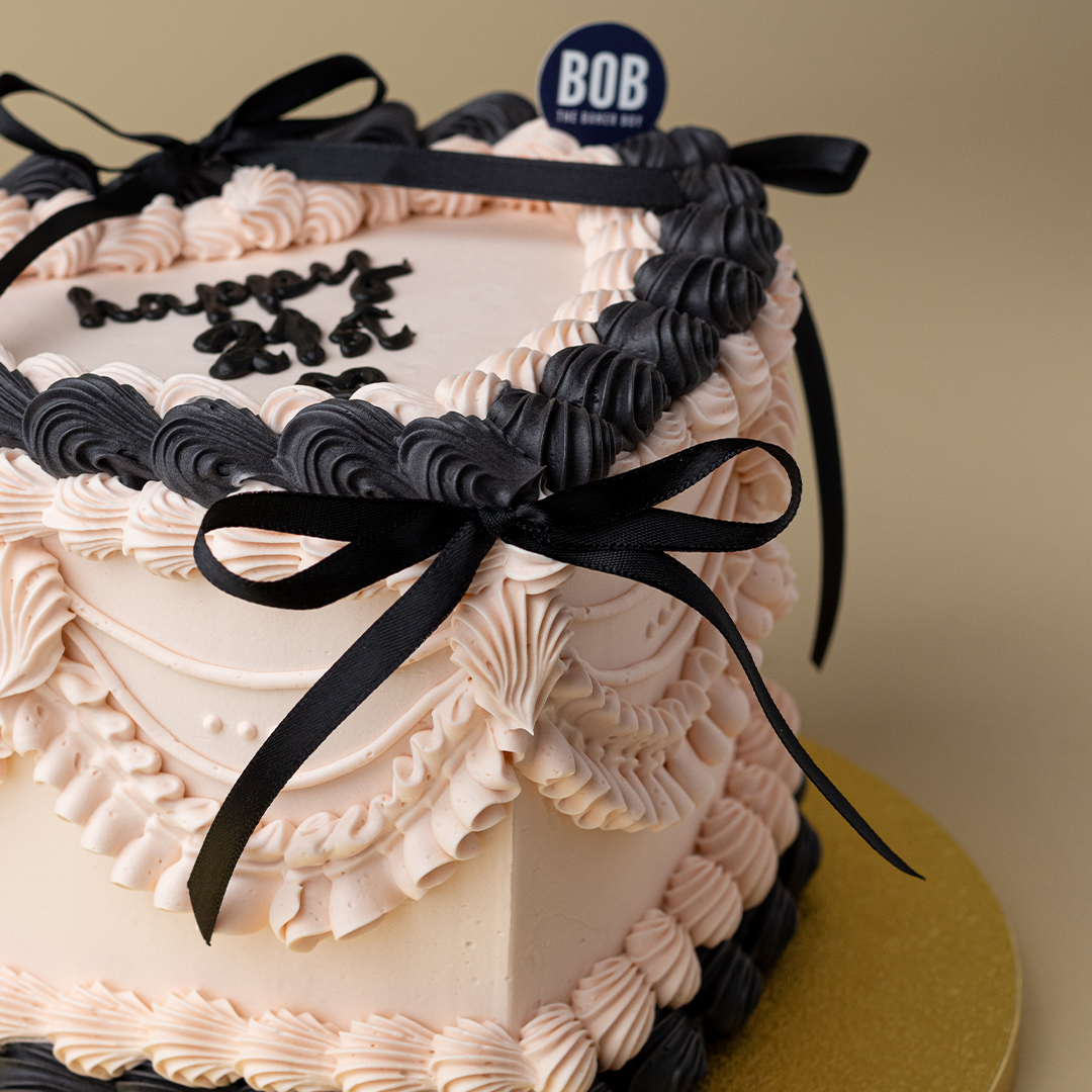Pink Korean Vintage Heart Cake with Black Ribbon