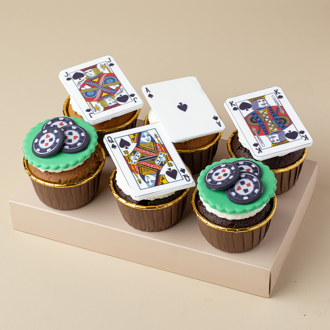 Poker Chips and Playing Cards Cupcakes