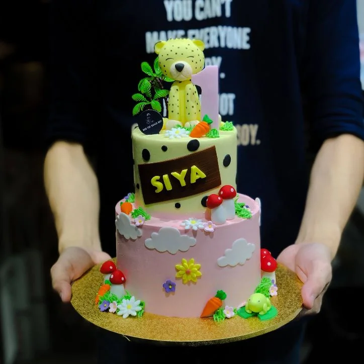 Safari Animal Cake (One Animal)