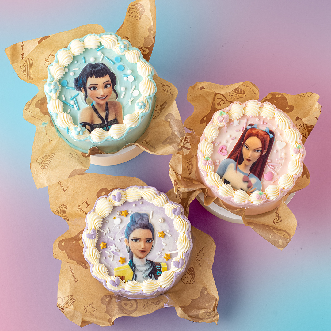 K-Pop Demon Hunters HUNTR/X Bento Cake Bundle