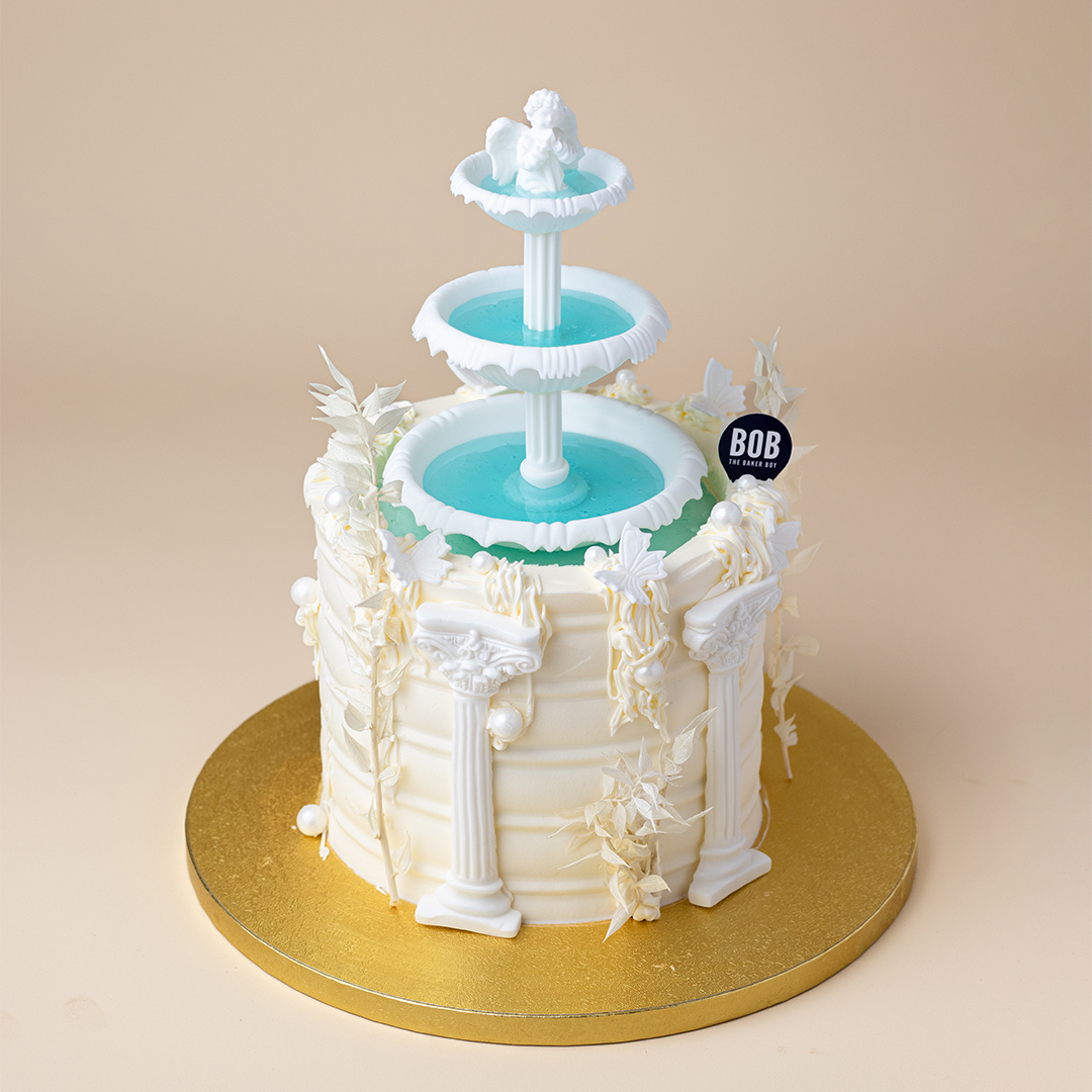 Dainty Wishing Well Cake