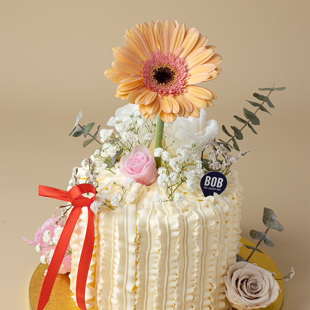 Freestyle Floral Cake