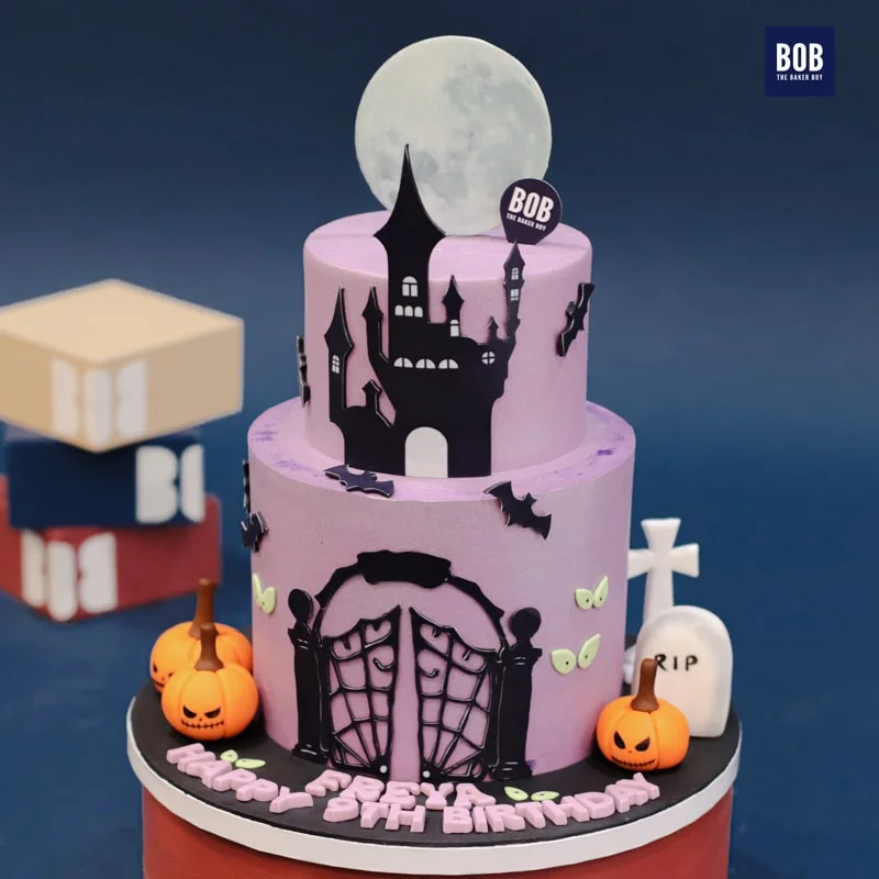 Halloween Trick or Treat Cake